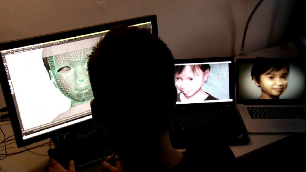 Avatar ‘Sweetie’, aged 10, attracts 1,000 sex tourists - Channel 4 News